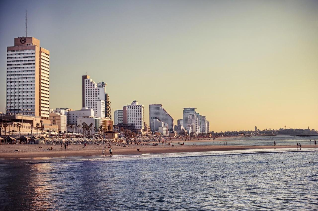 Brown Seaside A Member Of Brown Hotels Tel Aviv Exteriör bild